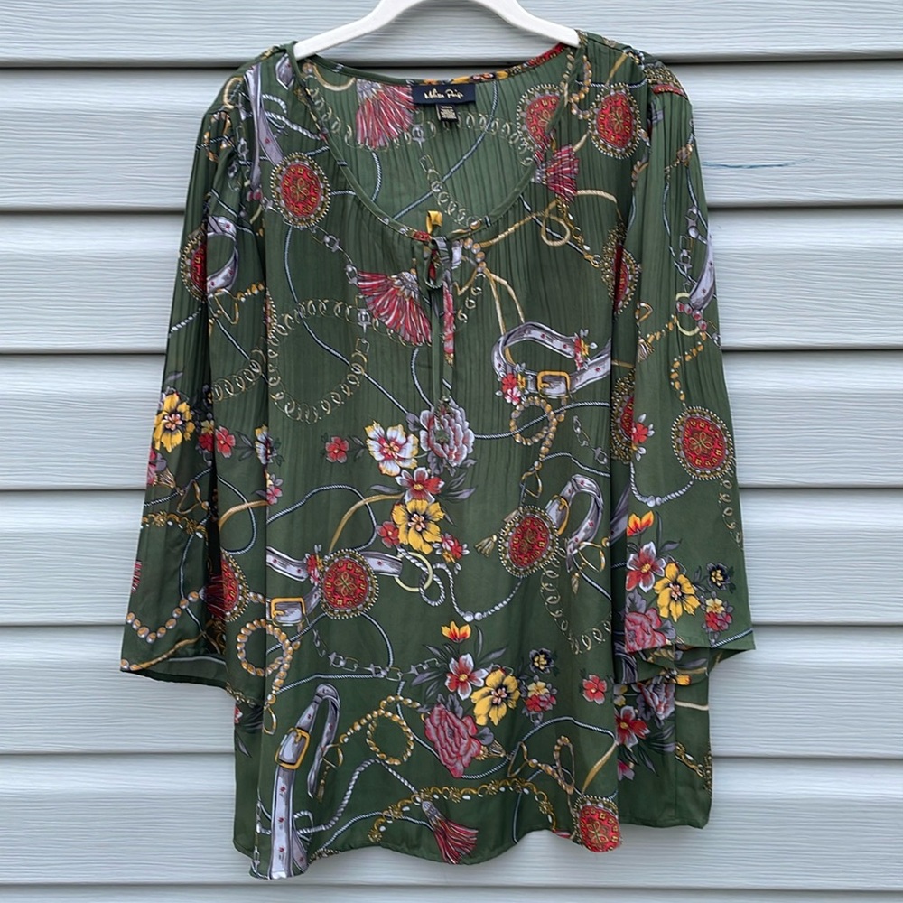 Hunter Green Plisse Neck-Tie Blouse